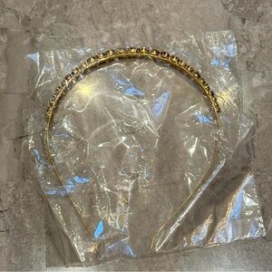 Elegant Gold Headband with Purple Accents